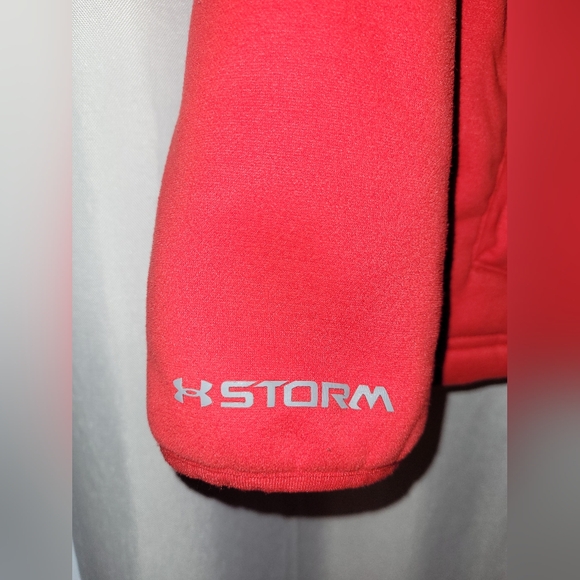 Under Armour Jacket - Picture 5 of 7